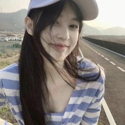 蓝色的七星湖